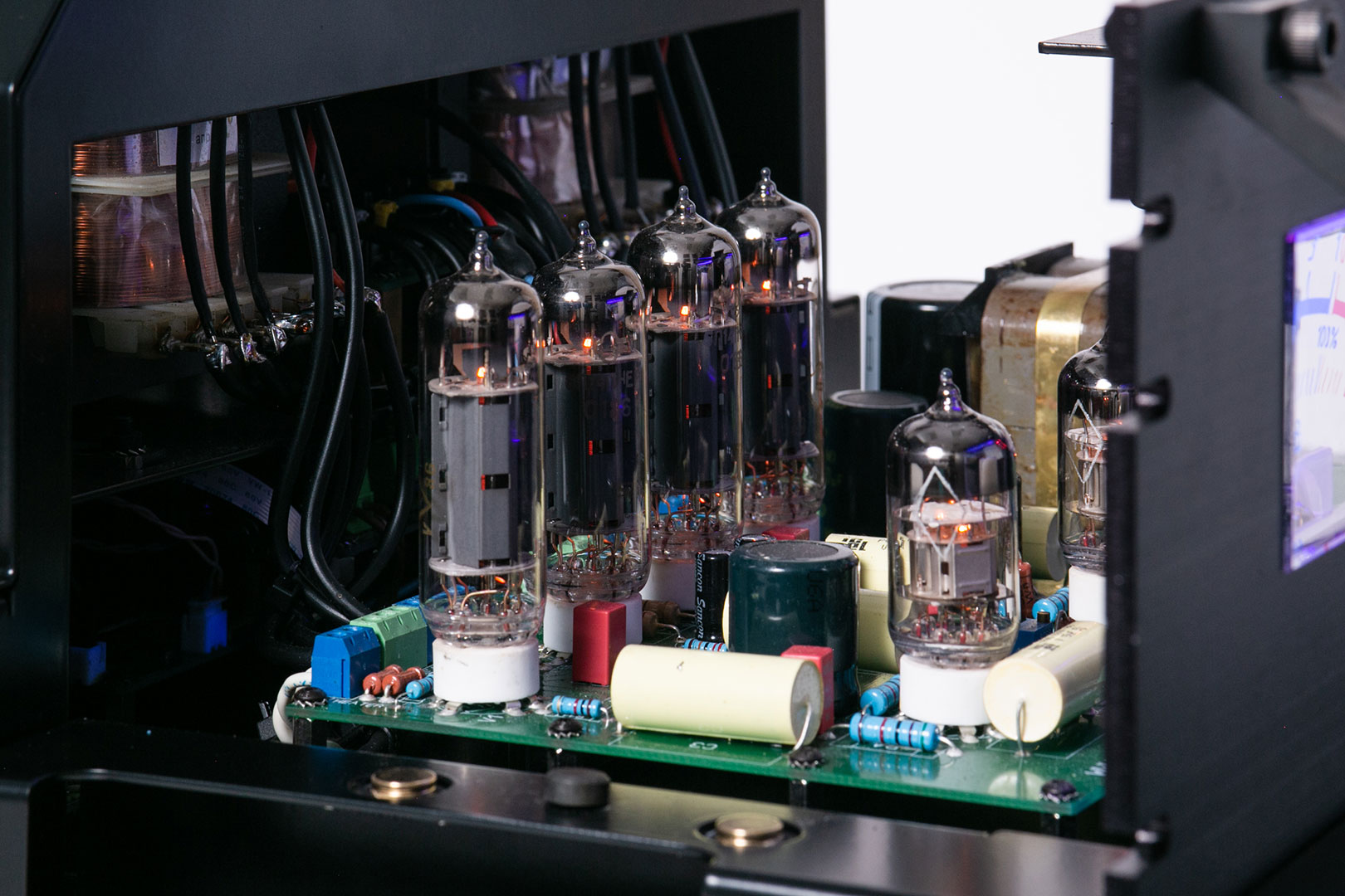 Ламповый усилитель T.H.E. 10