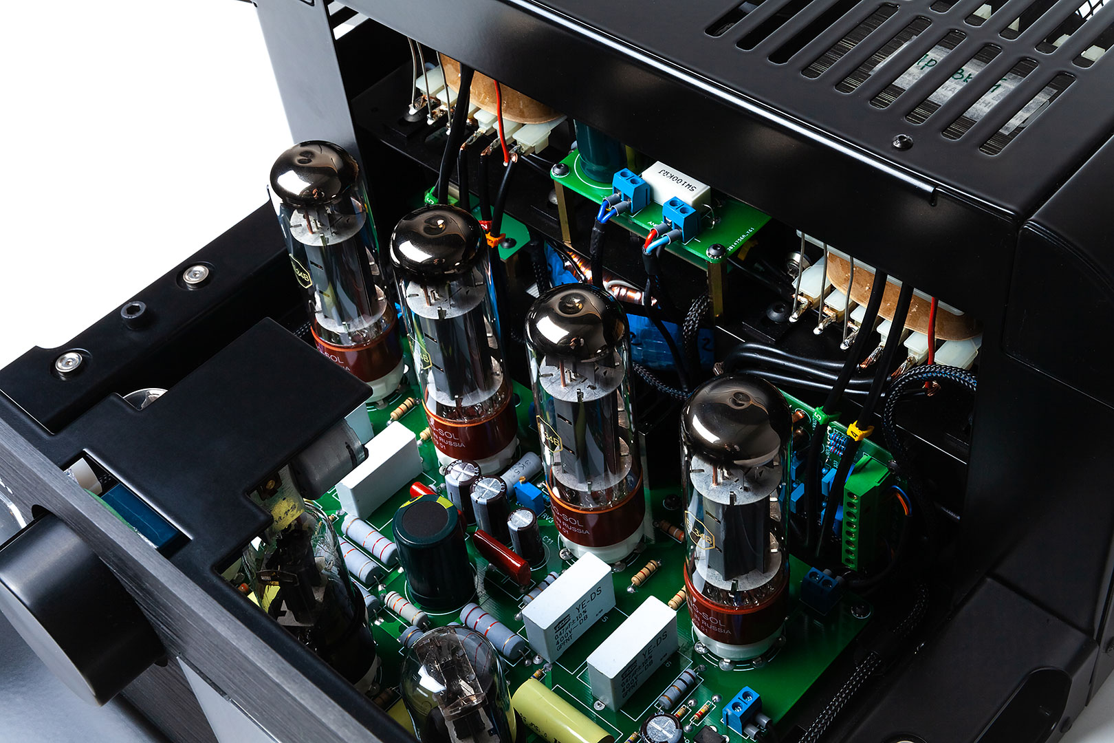 Ламповый усилитель T.H.E. 30